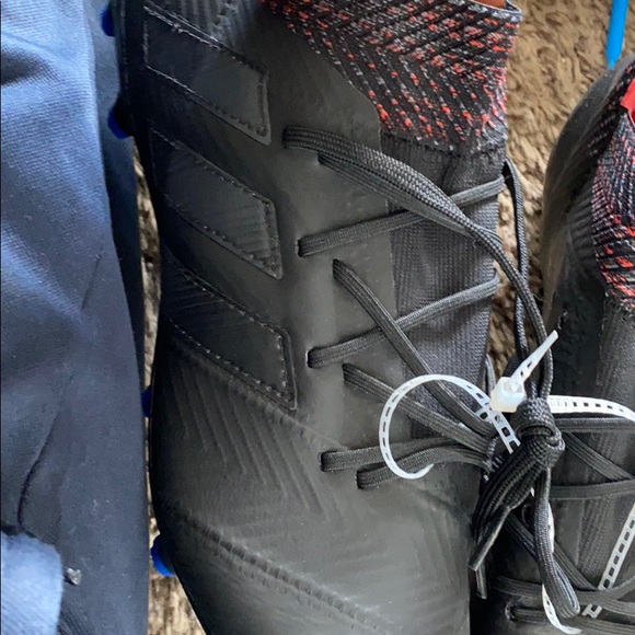 Adidas Nemeziz Soccer Cleats - Picture 5 of 5